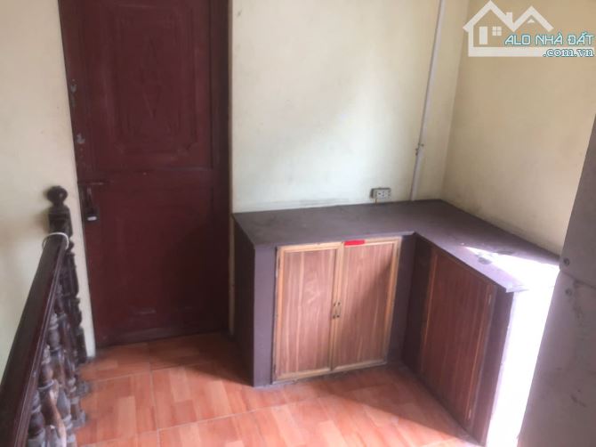 Cho thuê phòng trọ tầng 4, vệ sinh khép kín, ngõ 2 Phố Chu Huy Mân, Phúc Đồng, Long Biên