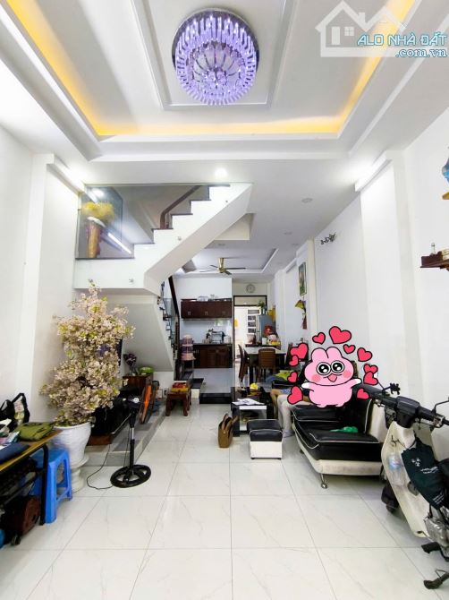 🍍chỉ 5,8 tỷ (CÒN BỚT)🥑Nhà đẹp 70m2, 3 Tầng, 3PN. Đường 9m, Long Trường, Thủ Đức