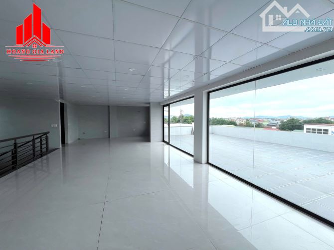 2 căn nhà Kinh Doanh Liền Kề 4 tầng mặt đường Nguyễn Cảnh Hoan (Quán Bàu) - 11