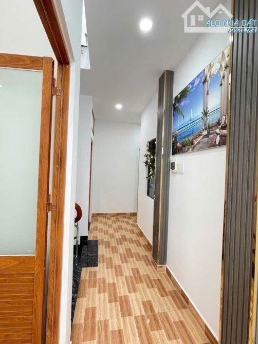 Bán nhà 3 tầng mới full nội thất, nở hậu, Huỳnh Tấn Phát, hxh, Nhỉnh nhẹ 6 tỷ - 11