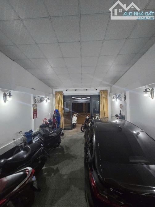 Bán nhà MT Dương Cát Lợi, TT Nhà Bè. 124m2 - ngang 5m, full nội thất, hơn 11 tỷ. - 1
