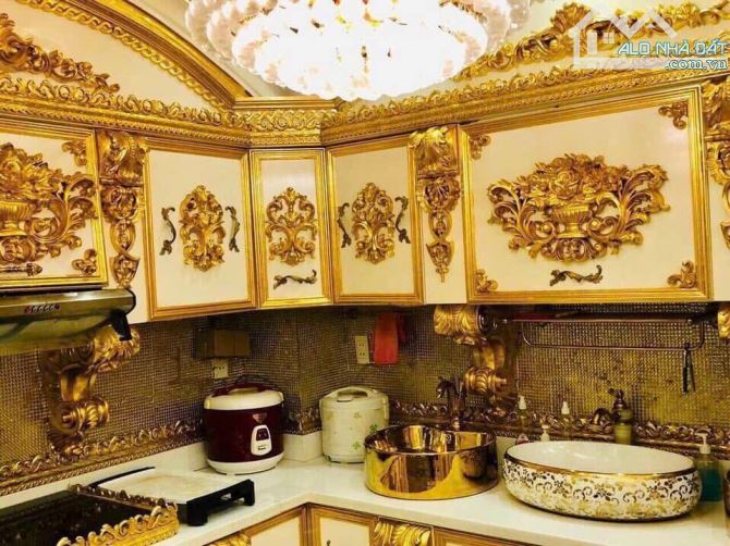 BÁN BIỆT THỰ 8 PHÒNG NGỦ – DÁT VÀNG 18K - 5