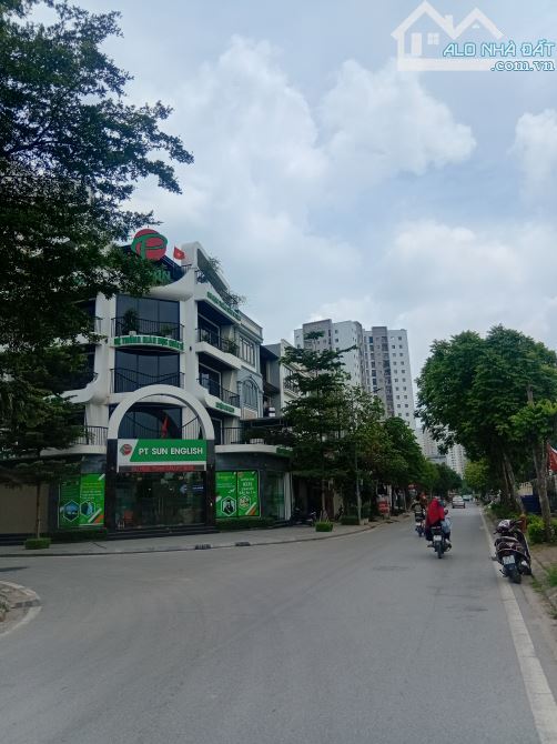 🏡LIỀN KỀ BỘ TƯ LỆNH THỦ ĐÔ, 81M2, PHÂN LÔ, VỈA HÈ, ÔTÔ, KINH DOANH TỐT, TƯƠNG LAI VÀNG!!! - 1