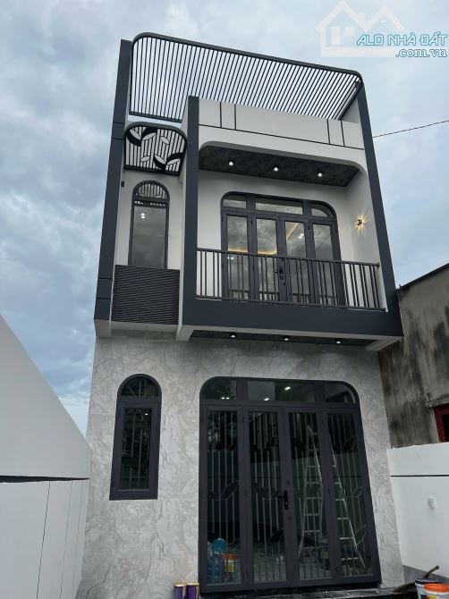 Chỉ 2.6 tỷ nhà shr 1tr 1 lầu 5x29 có hòan công.. Cách Giồng Lớn Mỹ Hạnh Nam Long An - 1