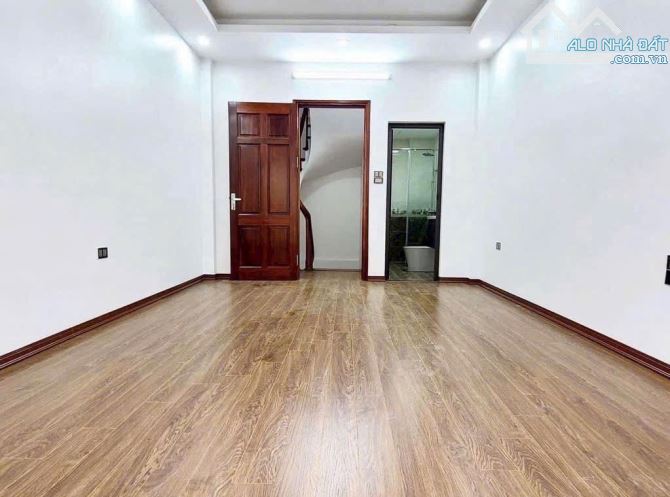 NHÀ ĐẸP AN DƯƠNG VƯƠNG – 6 TẦNG THANG MÁY – SỔ VUÔNG – ĐANG HOÀN THIỆN NỘI THẤT - 1