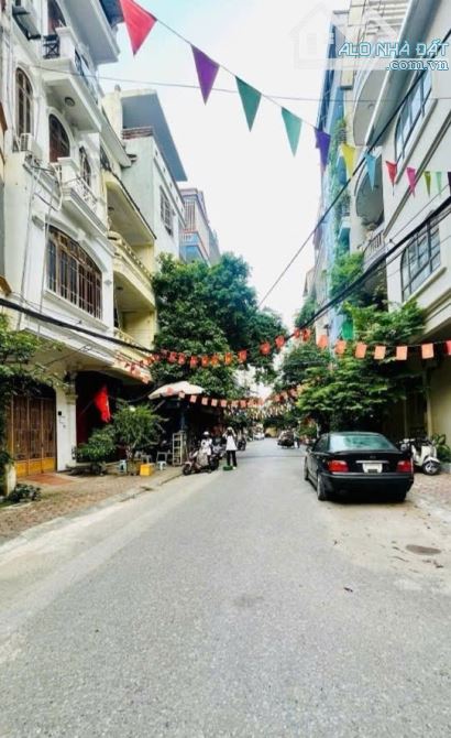 BÁN NHÀ PHỐ PHẠM TUẤN TÀI, CẦU GIẤY, PHÂN LÔ,  Ô TÔ TRÁNH, DÂN TRÍ CAO. 70m 4T 29 tỷ - 1