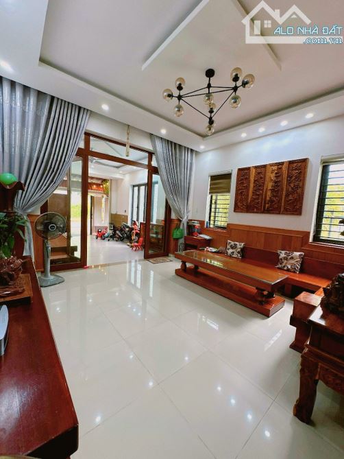BÁN NHÀ NGUYỄN THỊ SÁU - HÒA XUÂN - NHÀ CHIA 2 GIAN VỪA Ở VỪA CHO THUÊ - CHỦ NHÀ THẦU XÂY - 1