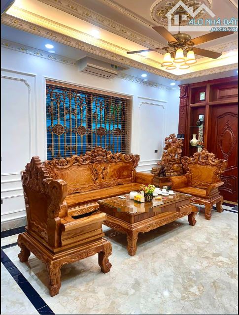 Bán căn nhà 4tầng 110m tại MẶT NGÕ 36 CỔ LINH - vỉa hè và 2 mặt tiền - chỉ 21 tỷ. - 1