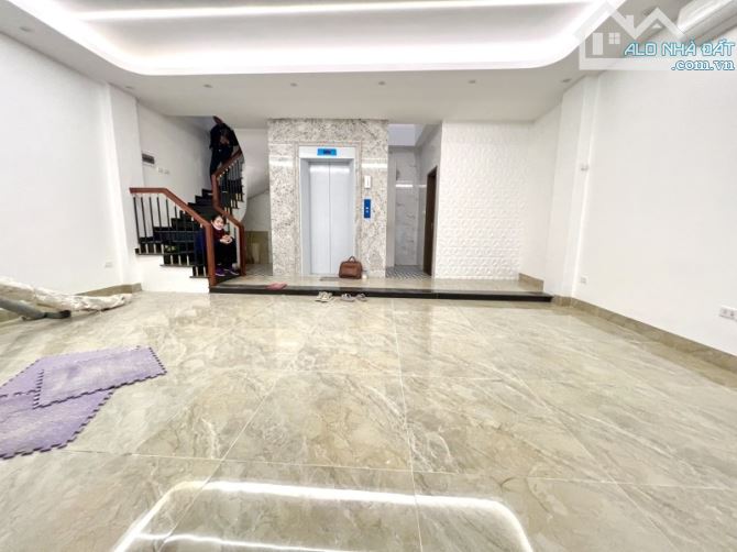 Bán Nhà 6 Tầng Tại Phố Huỳnh Thúc Kháng, Đống Đa, DT 65m2, Vỉa hè, Ô tô KD, Giá 21,8 Tỷ - 1