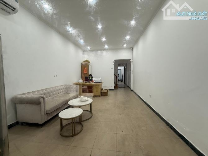 Nhà đẹp 5 tầng, 90m, ở sướng, kinh doanh đỉnh cao, ô tô chánh, Trung Kính - 1