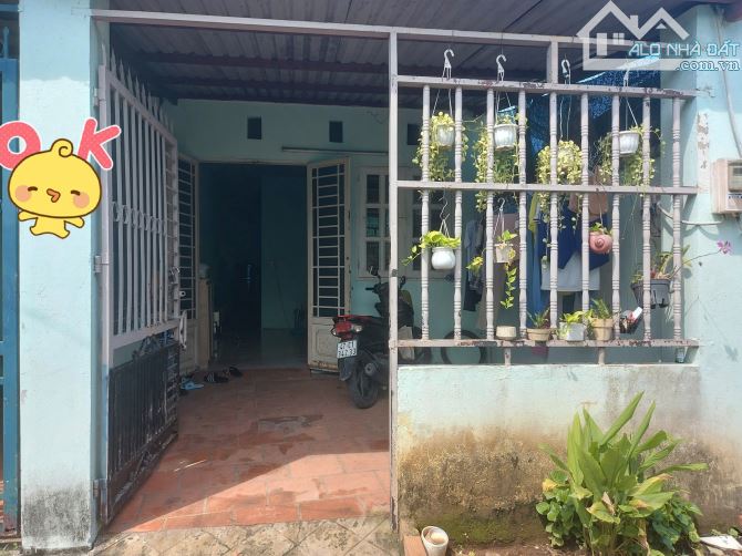Bán nhà  Bưng Ông Thoàn, Phú Hữu. Gần ngay Vòng Xoay Phú Hữu. Hẻm xe hơi tận nhà. 157m2 - 1