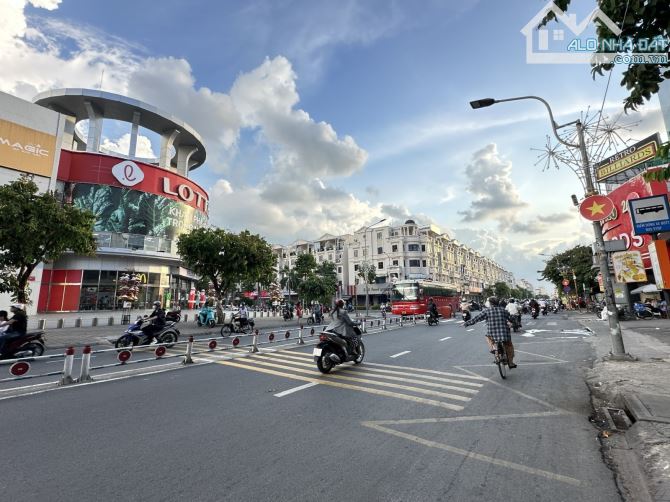 CHDV LOTTE GÒ VẤP – HẠ SÂU 2.5 TỶ - 27 PHÒNG FULL NỘI THẤT – DÒNG TIỀN 2 TỶ/NĂM 💸 - 1