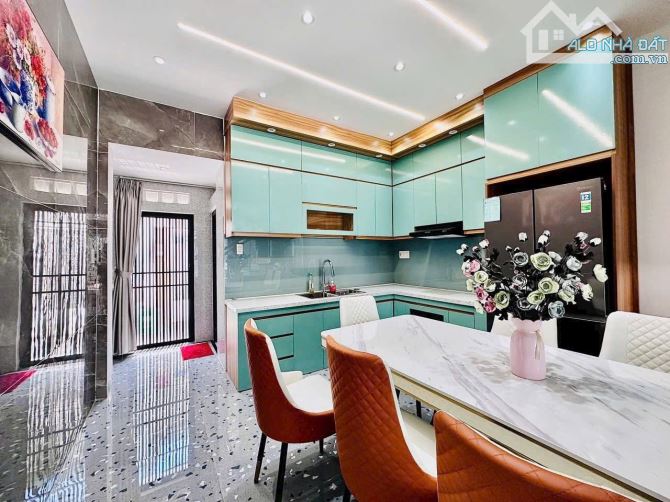 Bán nhà 2 mặt hẻm, ô tô đỗ cửa, gần Emart 2 Phan Huy Ích, Gò Vấp – giảm sâu chỉ còn 7 tỷ 6 - 1