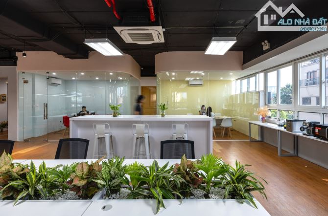Bán sàn văn phòng hạng A 720m2, sổ đỏ lâu dài hàng hiếm tại Nguyễn Trãi, Thanh Xuân,Hà Nội - 1