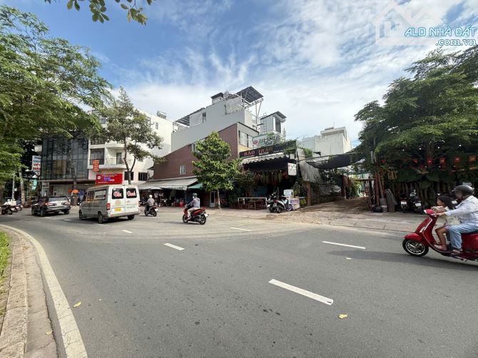 Chuyển Nhượng Dự Án Building 11.000m² - Quận 3 - 21m*45m - CTXD: 2Hầm 16Tầng -Gía: 320Tỷ - 1