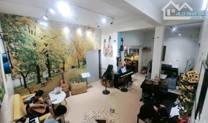 Phân Lô VIP Hoàng Quốc Việ DT105m²-3Tầng-M.Tiền 8.6m, Vỉa Hè KD, 2ÔTô Tránh, Giá 36.5 Tỷ - 1