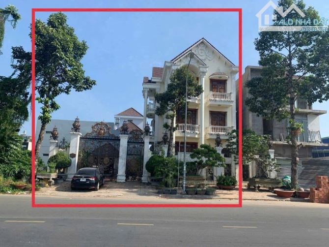 BIỆT THỰ TRỆT 2 LẦU 25 TỶ 412 M2 ĐƯỜNG LỚN KDC XÂY DỰNG, TP CẦN THƠ - 1