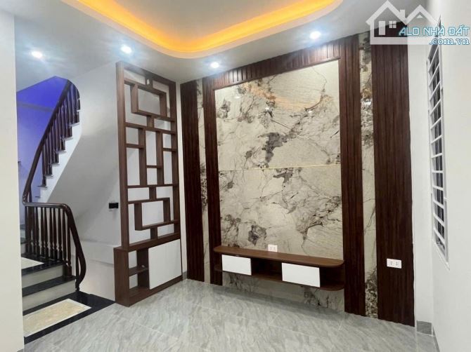 Bán Gấp Nhà Đẹp Liên Mạc - Bắc Từ Liêm Xây Mới, ô tô cách 20m 38m 5tầng 5.x tỷ - 1