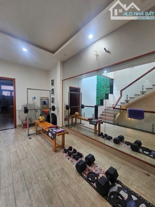 NHÀ ĐẸP ĐƯỜNG SỐ 8B KHU TÊN LỬA, BÌNH TRỊ ĐÔNG B, BÌNH TÂN, 5x20m, 4 TẦNG, GIÁ 11.9 TỶ TL - 1