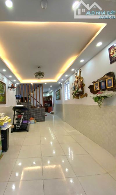 BÁN NHÀ ĐẸP 2 MẶT HẺM LIỀN LÊ VĂN QUỚ.I - NGÃ TƯ 4 XÃ - HẺM XE HƠI ( 4X20M ) - 1