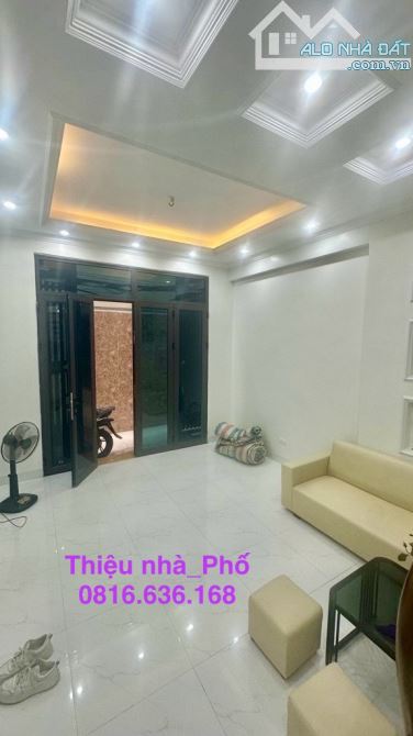 🏡 BÁN NHÀ NGÕ 1008 ĐƯỜNG LÁNG – 42M² – 5 TẦNG – MẶT TIỀN 4M – GIÁ CHỈ 10.5 TỶ - 1