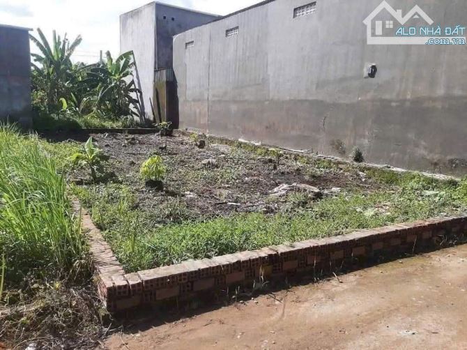 Bán Đất Kp3 Phường Bến Tre Hẻm Quán Ăn Hương Biển - 1