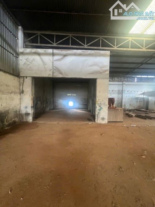 Cho thuê kho xưởng mặt tiền Hùng Vương, Tân Lập, Đắk Lắk - 1