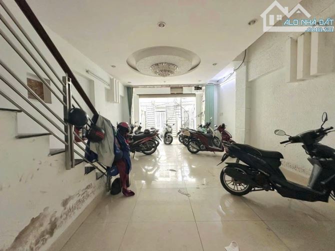 GIẢM 1 TỶ - BÁN NHÀ 3 TẦNG 💥100M2💥 - HXH - NƠ TRANG LONG P7 - CHỈ 11,2 TỶ - 1