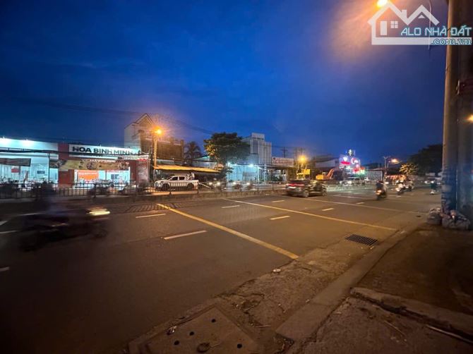 MẶT TIỀN QUỐC LỘ 12 HBP - 290m2 - NGANG 6.2M - 1
