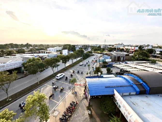 MẶT TIỀN TRẦN VĂN GIÀU - 3 TẦNG - DT 430M - NGANG 15M - THÍCH HỢP MỞ CTY VĂN PHÒNG - SỔ A4 - 1