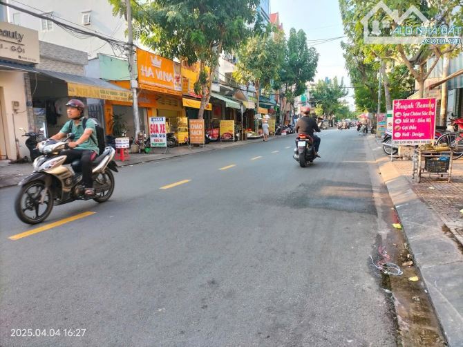 GÒ VẤP, NHÀ MẶT TIỀN PHẠM VĂN BẠCH DT 5x15m 70m2, NHÀ C4 - 1