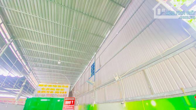 Cho thuê kho 90 m2 trục chính khu Hồng Loan 8 triệu - 1