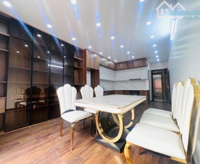 🏡 NHÀ PHÂN LÔ_ PHÙNG CHÍ KIÊN-45M x 6 TẦNG - THANG MÁY - Ô TÔ ĐỖ TRONG NHÀ - 1