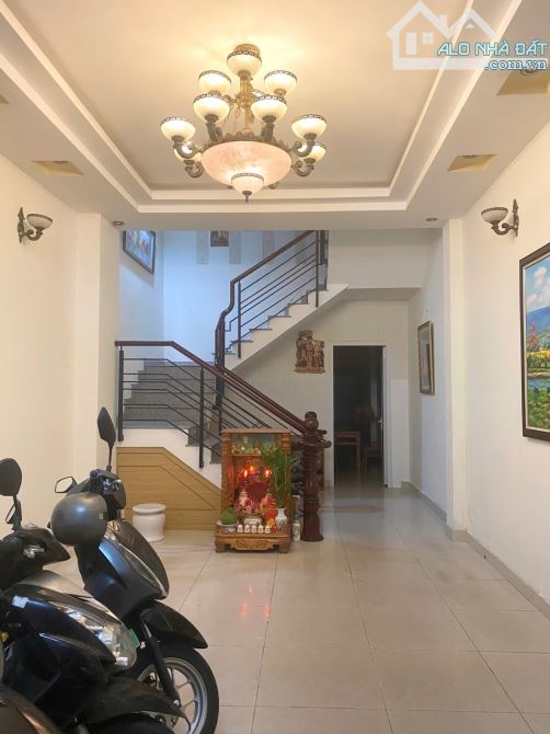Hẻm xe tải Bình Lợi, Bình Thạnh, 5 tầng, 5 phòng ngủ, 4x15m vuông đẹp - 1