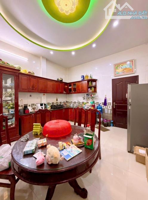 NHÀ 2 LẦU 6,5 TỶ ĐƯỜNG SỐ 6 KDC THỚI NHỰT 2, P TÂN AN TP CẦN THƠN, TP - 1