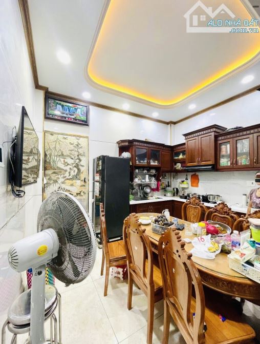 Bán Nhà 3 Tầng,Võ Văn Kiệt,P.An Lạc,Hẻm Ô Tô Đỗ Cửa,4x15,Nhỉnh 5 Tỷ(BT100) - 1