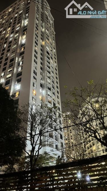 Bán đất tặng nhà ngõ 72 Nguyễn Trãi – 29m² – ô tô tránh – giá chỉ 8.1 tỷ - 1