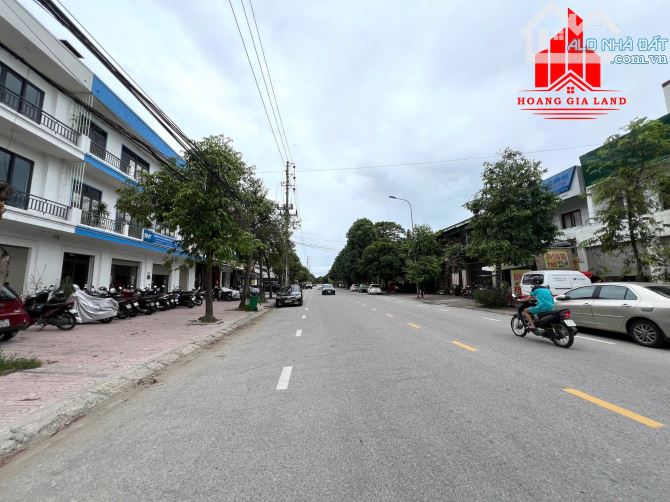2 căn nhà Kinh Doanh Liền Kề 4 tầng mặt đường Nguyễn Cảnh Hoan (Quán Bàu) - 12