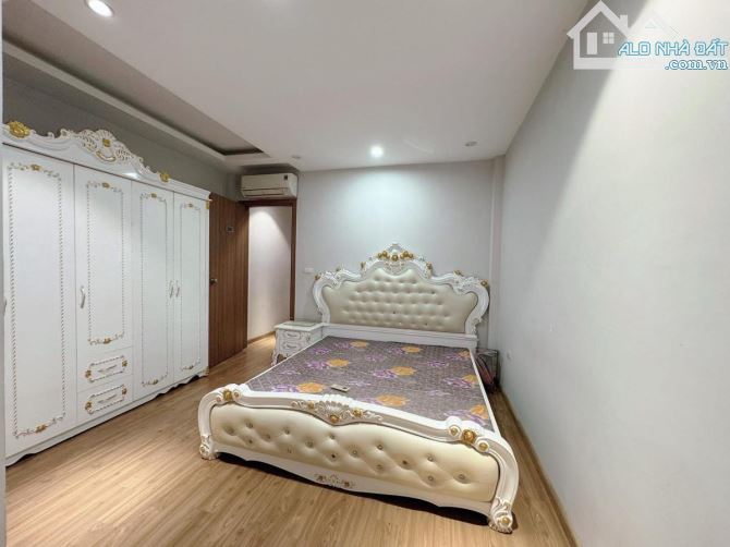 Bán nhà Đầm Hồng – 30m ra ô tô – 6PN – 2 mặt thoáng – thu nhập 30tr/tháng - 15