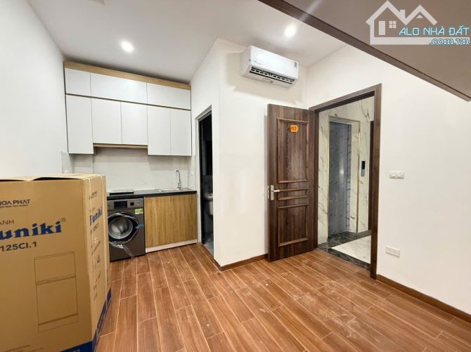 Cho Thuê CCMN 142 Quan Nhân Thanh Xuân 25m2 Studio Gác Xép Ban Công Thang Máy Giặt Riêng - 18