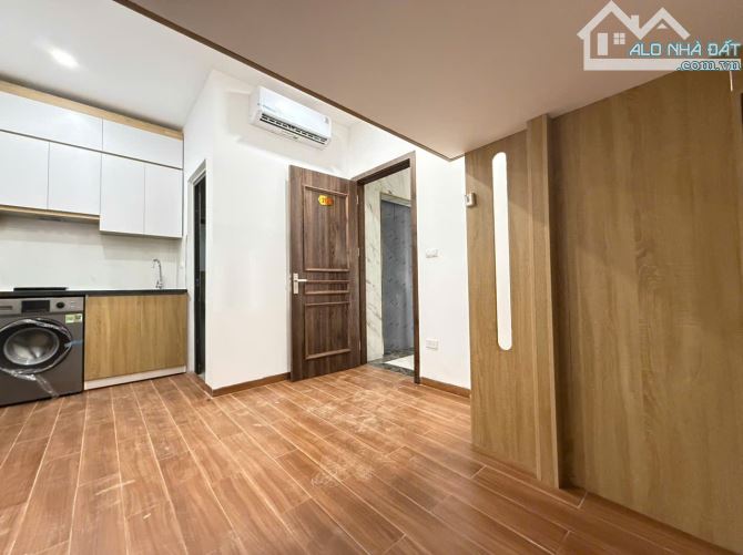 Cho Thuê CCMN 142 Quan Nhân Thanh Xuân 25m2 Studio Gác Xép Ban Công Thang Máy Giặt Riêng - 19