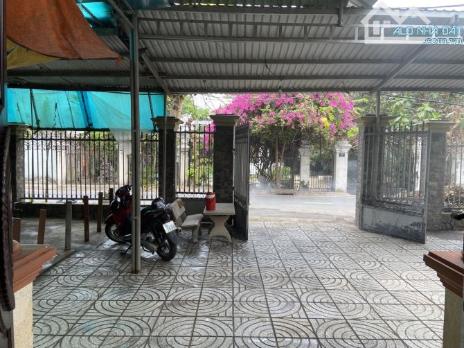 *BÁN BIỆT THỰ VƯỜN HÓC MÔN - 352M² NGANG 14M - KHU TOÀN BIỆT THỰ VƯỜN* GIÁ CHỈ 11 TỶ LH. - 2