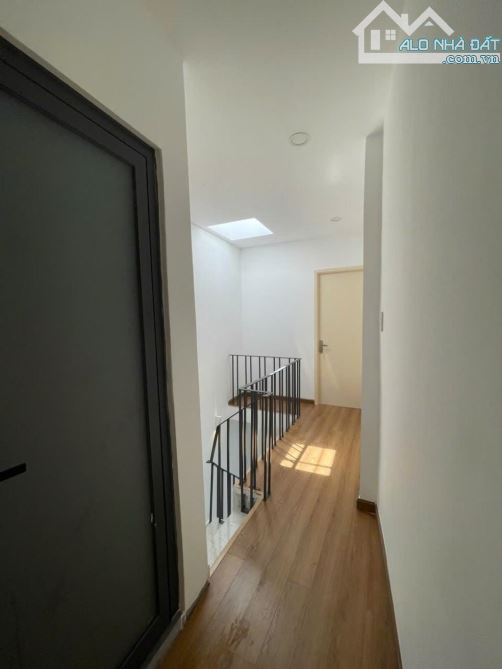 CHỦ GẤP BÁN NHÀ MỚI ĐẸP HƯNG PHÚ [P9, Q8] DT:31M2 DÀI 12M- 2T, 2PN, 2WC CHỈ 3.35 TỶ - 2