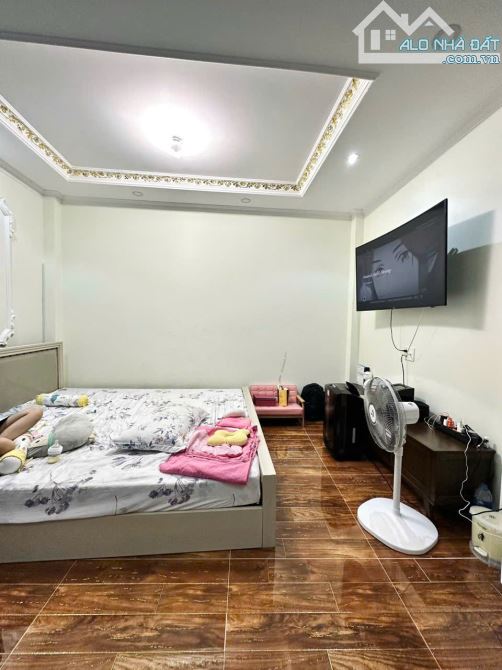 Cho thuê nguyên căn Quận 3 Nguyễn Đình Chiếu_Full nội thất_3PN 3WC, sân thượng_22 Triệu - 2