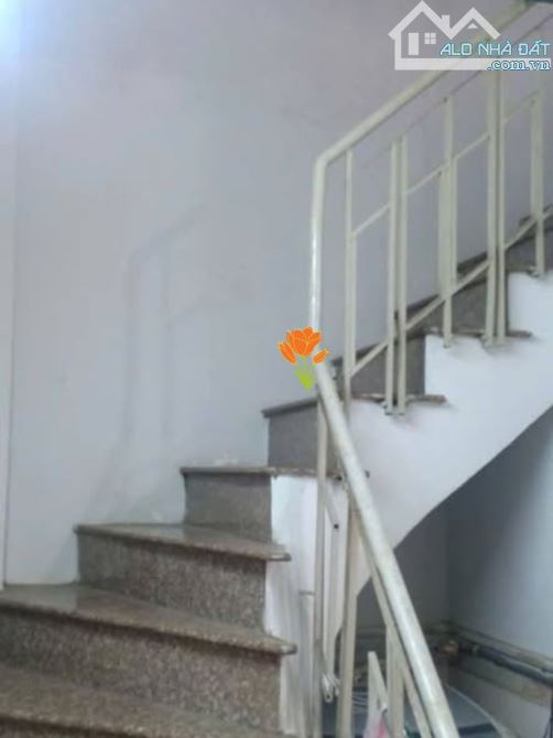 Bán nhà đường Phạm Thế Hiển, Q.8, DT 133m2, 2 tầng, 2PN. Sổ đỏ chính chủ. Giá 9 tỷ. - 2