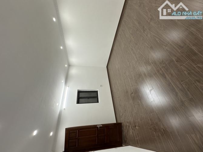 SIÊU RẺ , DƯƠNG VĂN BÉ VĨNH TUY NHÀ MỚI NGÕ THÔNG 44M GIÁ HƠN 7 TỶ