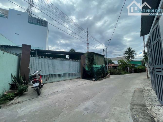 Bán căn góc hẻm ô tô 193.9m2 cạnh KĐT Vĩnh Điềm Trung giá 4 tỷ 350 - 2