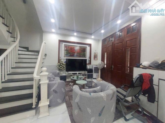 B.Á.N Nhà Thượng Thanh- Long Biên: Lô Góc View Công Viên,Kinh Doanh Đa Dạng DT50m25Tầng - 2