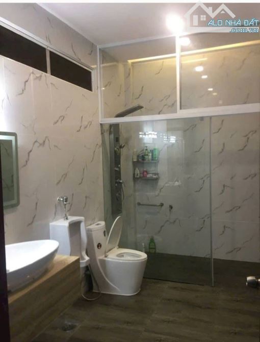 Bán nhà 8 x 20m, MT KDC Cao Lỗ P4-Q8 - 2