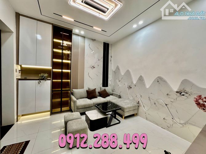 LÒ ĐÚC – NGUYỄN CAO – CẢM HỘI – 25M² – 4 TẦNG – 6,25 TỶ – NGÕ THÔNG – TRUNG TÂM HBT - 2
